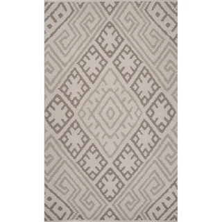 Flatweave Argyle Pattern Grey Rug (5' x 8')
