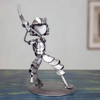 Handcrafted Recycled Metal 'Rustic Samurai II' Statuette (Mexico)