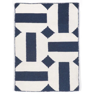 Stripe In Circle Outdoor Rug (2' x 3')