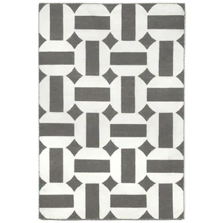 Stripe In Circle Outdoor Rug (5' x 7'6)