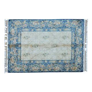 Silken Esfahan 400 KPSI Hand-knotted Oriental Rug (5'7 x 8'2)