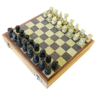 Hand-carved Soapstone 8-inch Chess Set (India)