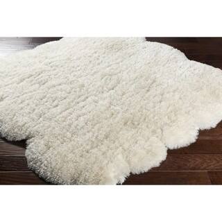 Meticulously Woven Minh Polyester Rug (5' x 5')
