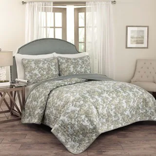 Traditions by Waverly Tulip Toile 3-Piece Quilt Set