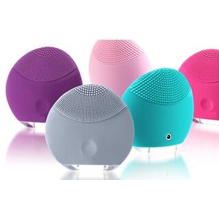 Silicone Rechargeable Three-zone Mini Facial Brush