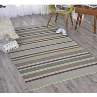 Waverly Sun N' Shade Blue Indoor/ Outdoor Rug by Nourison (4'4 x 6'11)