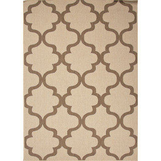 Indoor/ Outdoor Trellis, Chain And Tile Pattern Taupe/ Brown Polypropylene Area Rug (7'11 x 10')