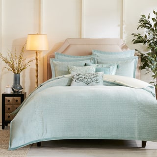 Hampton Hill Impressions Aqua Comforter Set