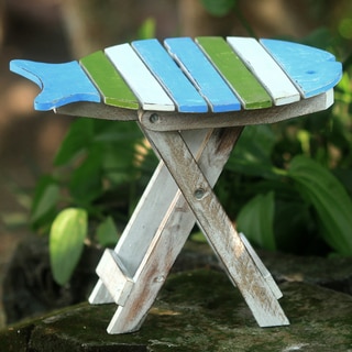 Handcrafted Albesia Wood 'Bawal Fish' Folding Accent Table (Indonesia)