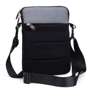 Kroo 13-inch Zip-pocket Shoulder-strap Notebook/Tablet Sleeve