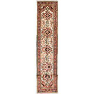 eCarpetGallery Ivory Wool Hand-knotted Serapi Heritage Rug (2'7 x 16'2)