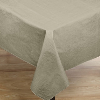 Polyester and Synthetic Fiber Vinyl Flannelback 52-inch x 90-inch Tablecloth