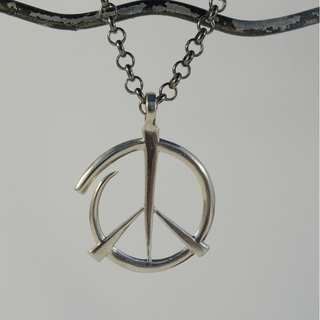 'Give Peace a Chance' Pendant Necklace (Bali)
