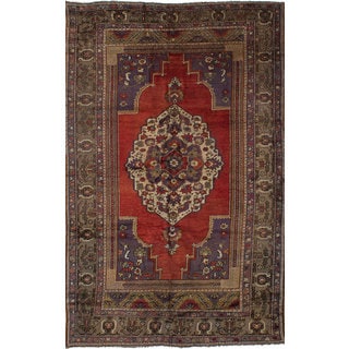 eCarpetGallery Hand-Knotted Anatolian Vintage Red Wool Rug (6'8 x 10'11)