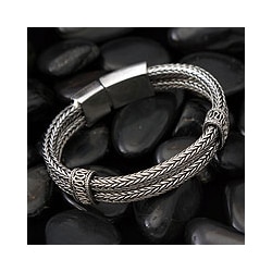 Rivers Of Life Handmade Vintage Style Traditional Clothing Accessory Bali Braided Sterling Silver Jewelry Bracelet (Indonesia)