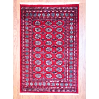 Herat Oriental Pakistan Hand-knotted Bokhara Wool Rug (4' x 6')