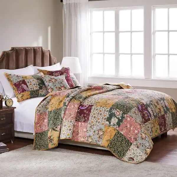 slide 1 of 7, Greenland Home Fashions Antique Chic 5-piece Oversized Cotton Quilt Set
