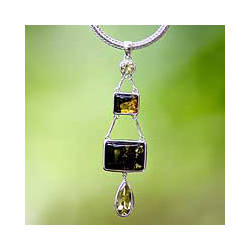 Handmade Sterling Silver 'Prosperity' Amber Dangle Necklace (Indonesia)