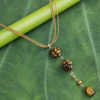 Handmade Cotton 'Floral Elegance' Tiger's Eye Necklace (Thailand)