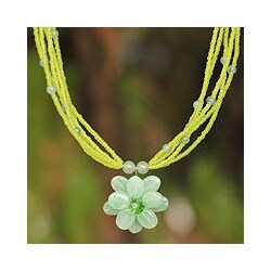 'Paradise Flower' Green Quartzite Necklace (Thailand)