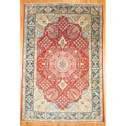Herat Oriental Persian Hand-knotted Isfahan Wool Rug (8'4 x 12'5)