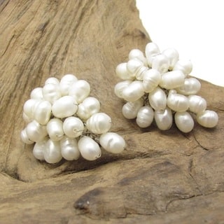 Pasty Forest Freshwater White Pearl Grape Clip On Earrings (Thailand)