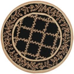 Safavieh Hand-hooked Trellis Black/ Beige Wool Rug (3' Round)