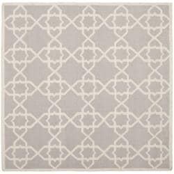 Safavieh Hand-woven Moroccan Reversible Dhurrie Grey/ Ivory Wool Rug (6' Square)