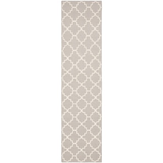 Safavieh Hand-Woven Moroccan Reversible Dhurrie Geometric Grey Wool Rug (2'6 x 6')