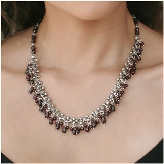Handmade Sterling Silver Mughal Regent Red Garnet Necklace (India)