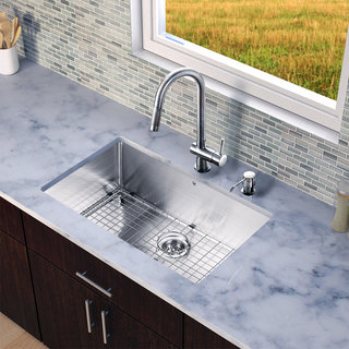 Vigo All-in-One Undermount 30-inch Kitchen Sink and Faucet Set