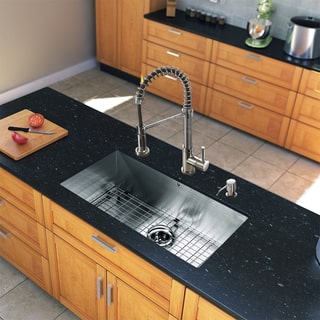 Vigo All in One 32-Inch Undermount Stainless Steel Kitchen Sink and Faucet Set