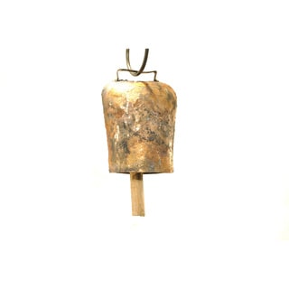 Handmade 4-inch Antiqued Goldtone Cow Bell (India)