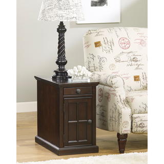 Signature Designs by Ashley Chairside USB Port End Table