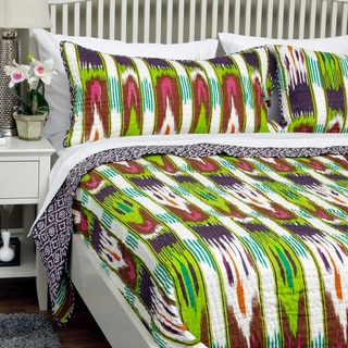 Majestic Multi-colored Print Reversible King-size Quilt Set