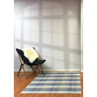 Royal Beige and Blue Rug (5' x 8')