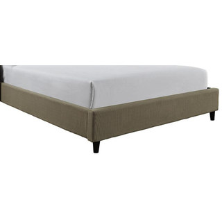 Powell Lacy Queen Upholstered Footboard and Rails