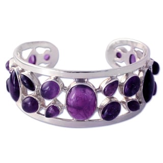 Handcrafted Sterling Silver 'Purple Harmony' Amethyst Bracelet (India)