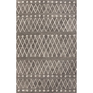 Hand Tufted Geometric Pattern Grey/ White Wool Area Rug (2' x 3')