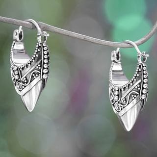 Handcrafted Sterling Silver 'Bali Origin' Earrings (Indonesia)