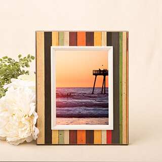 Distressed Wood Look Vertical Striped Frame for 4" x 6" photo