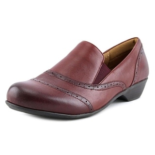 Comfortiva Rose Women W Round Toe Leather Burgundy Loafer