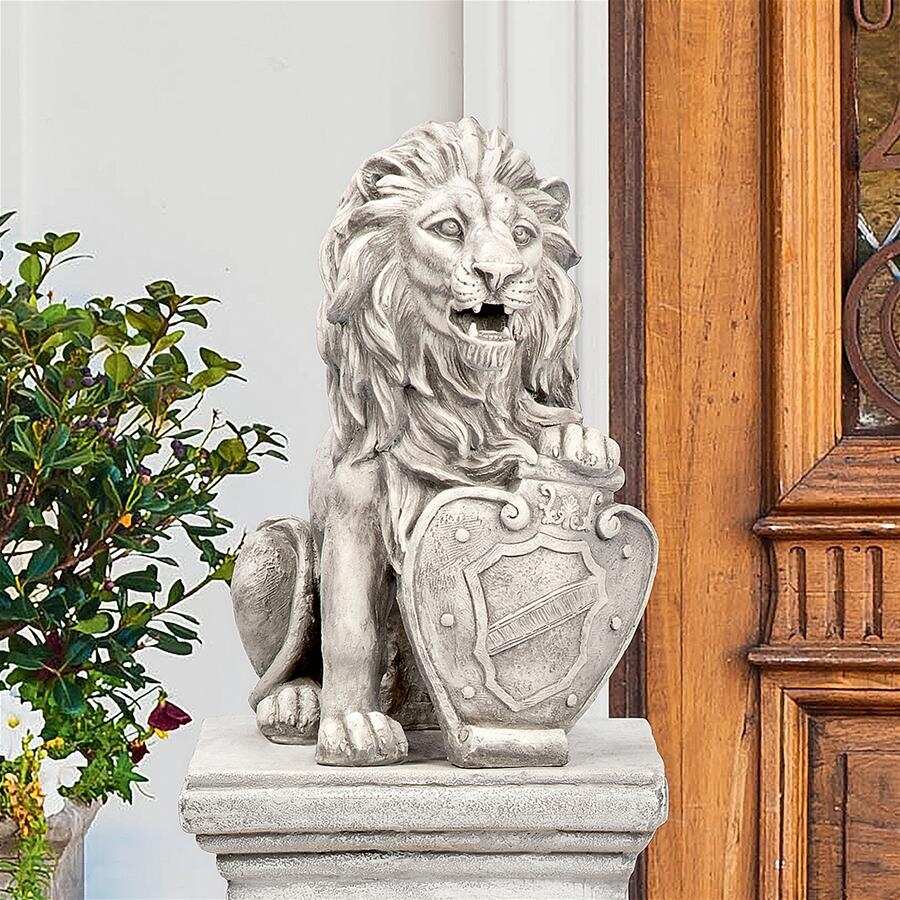 Design Toscano Roaring Beasts of Castello di Rocca Lion Sentinel Statue Left Paw Up
