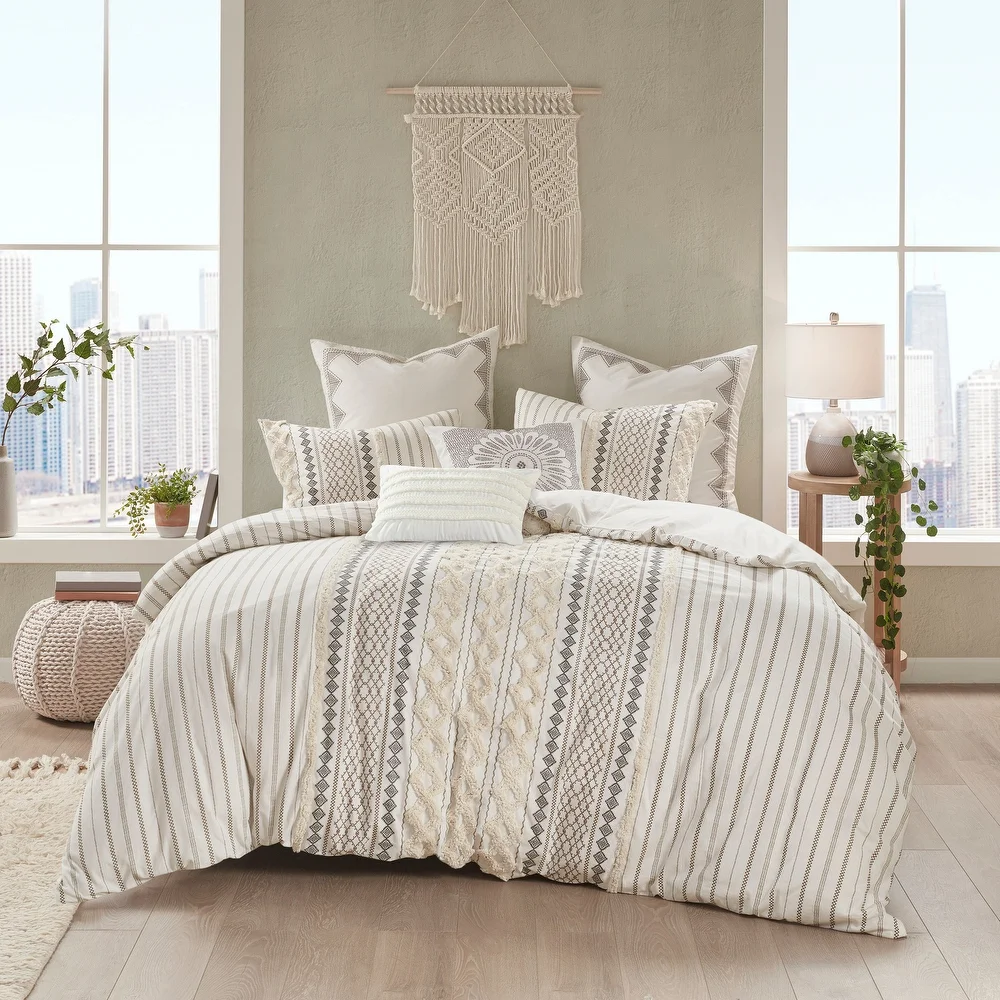 The Curated Nomad Clementina Cotton Printed Chenille Comforter Set