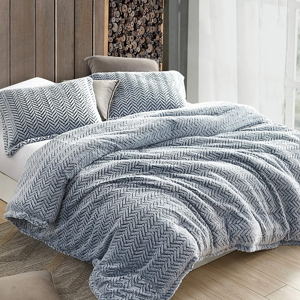 Cozy Peaks - Coma Inducer Oversized Comforter - Chevron Frosted Navy