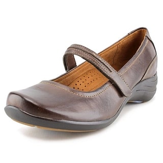 Hush Puppies Epic Mary Jane Round Toe Leather Mary Janes
