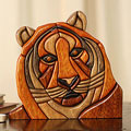 Handmade Ishpingo Wood 'Majestic Tiger' Sculpture (Peru)