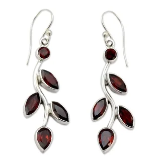 Handcrafted Sterling Silver Scarlet Bouquet Red Garnet Marquise Stone Shape Earrings (India)