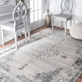 nuLOOM Traditional Vintage Abstract Light Grey Rug (5'3 x 7'7)