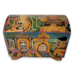 Handcrafted Pinewood 'Day of the Dead' Decoupage Chest (Mexico)